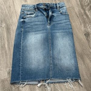 NWOT Denim Frayed Hem Skirt- XS